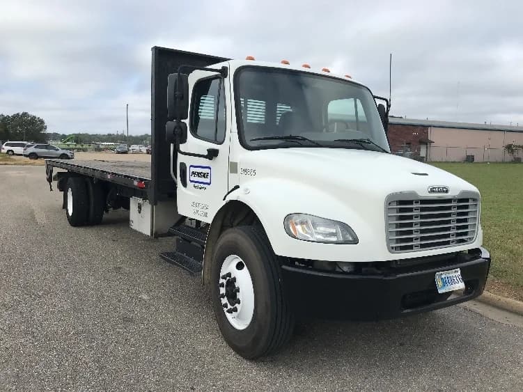 2019 Freightliner M2 106