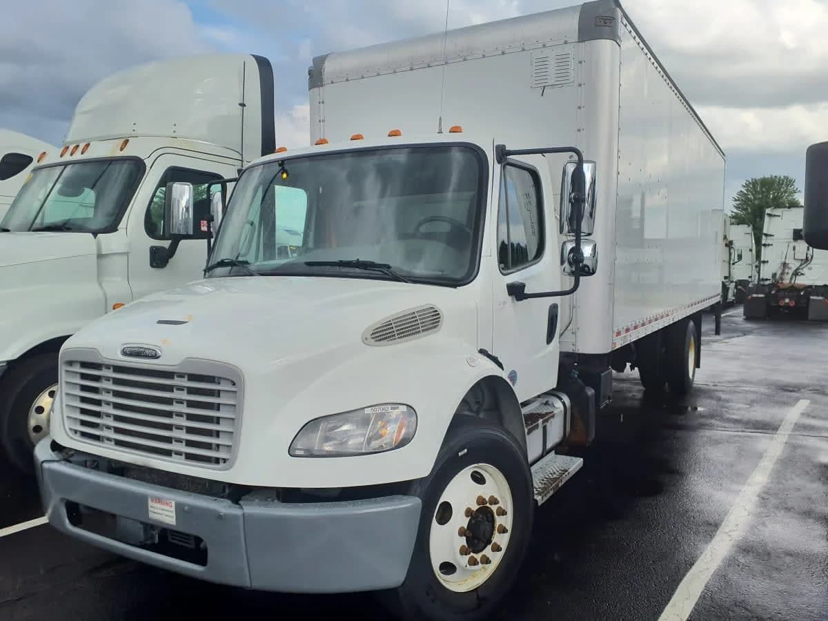 2022 Freightliner M2 106