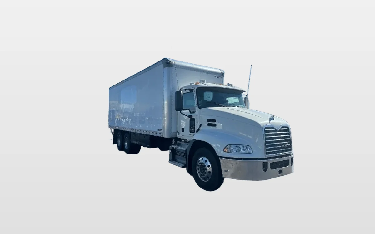 2018 Mack Pinnacle — photo 1