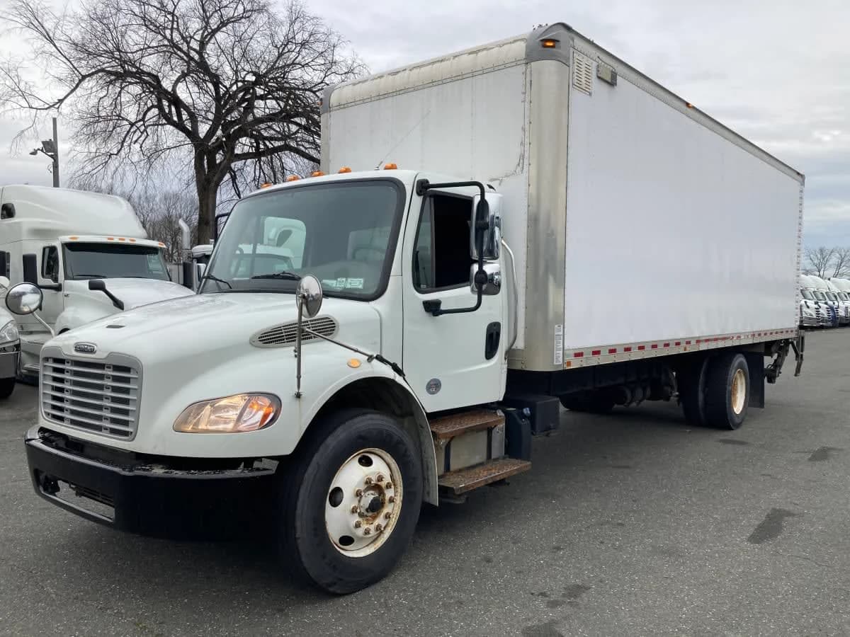 2019 Freightliner M2 106