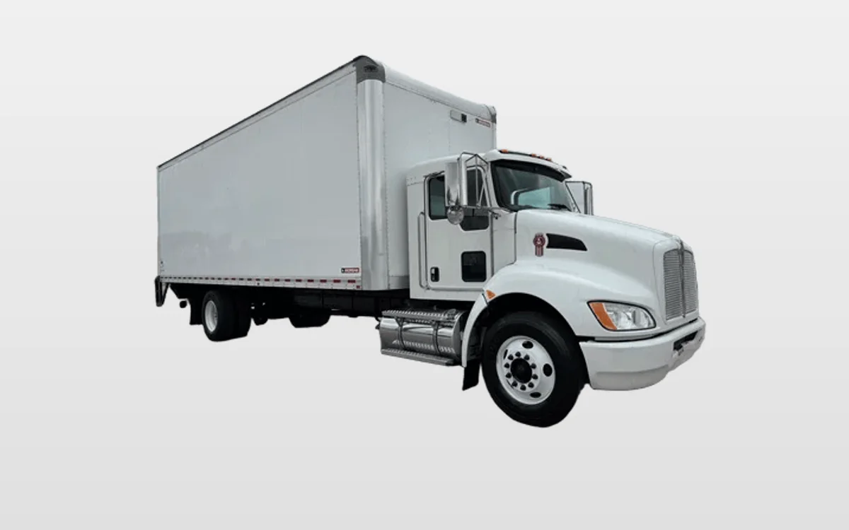 2022 Kenworth T270 — photo 1