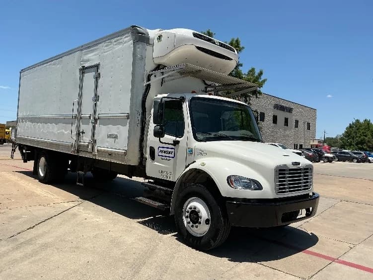 2020 Freightliner M2 106