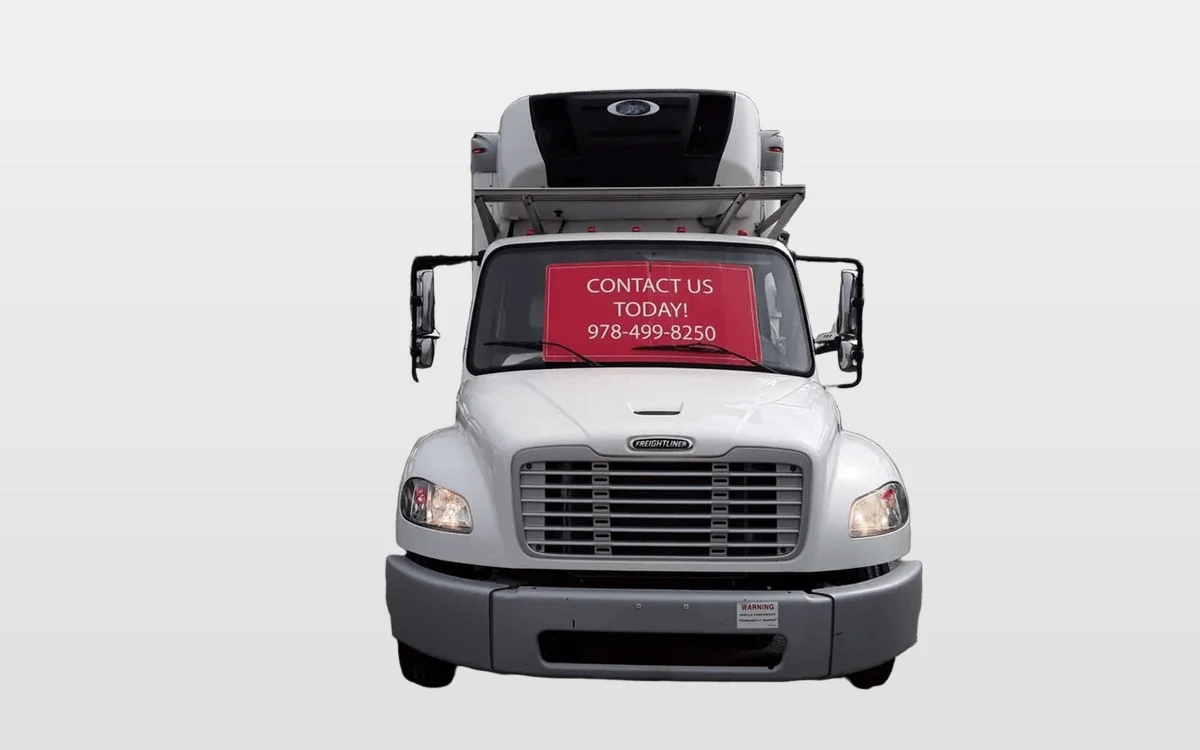 2020 Freightliner M2 106 — photo 1