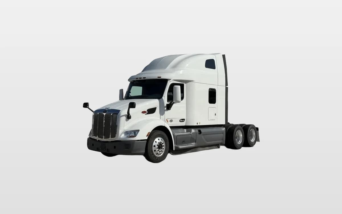 2021 Peterbilt 579 — photo 1