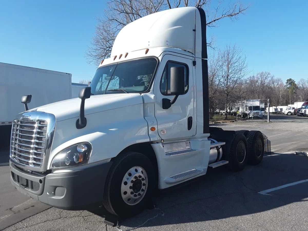 2020 Freightliner Cascadia