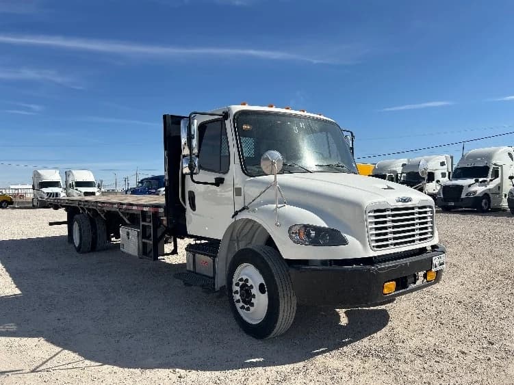 2019 Freightliner M2 106