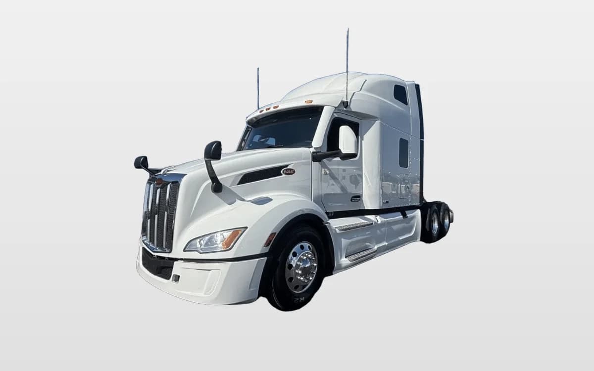 2024 Peterbilt 579 — photo 1