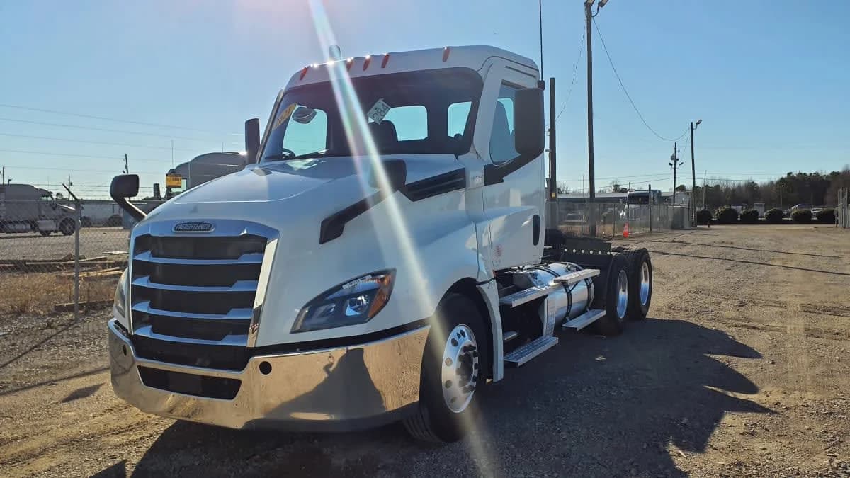 2021 Freightliner Cascadia