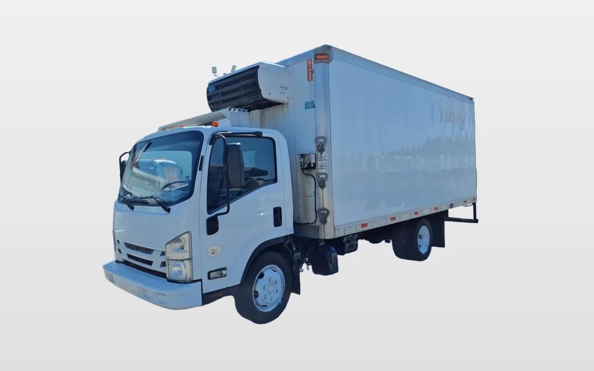 2017 Isuzu NRR — photo 1