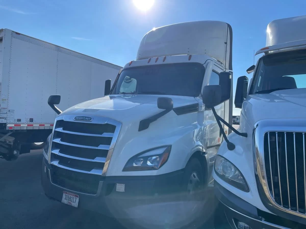 2022 Freightliner Cascadia