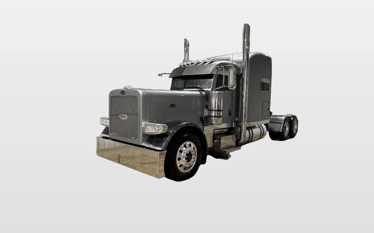 2014 Peterbilt 389 — photo 1
