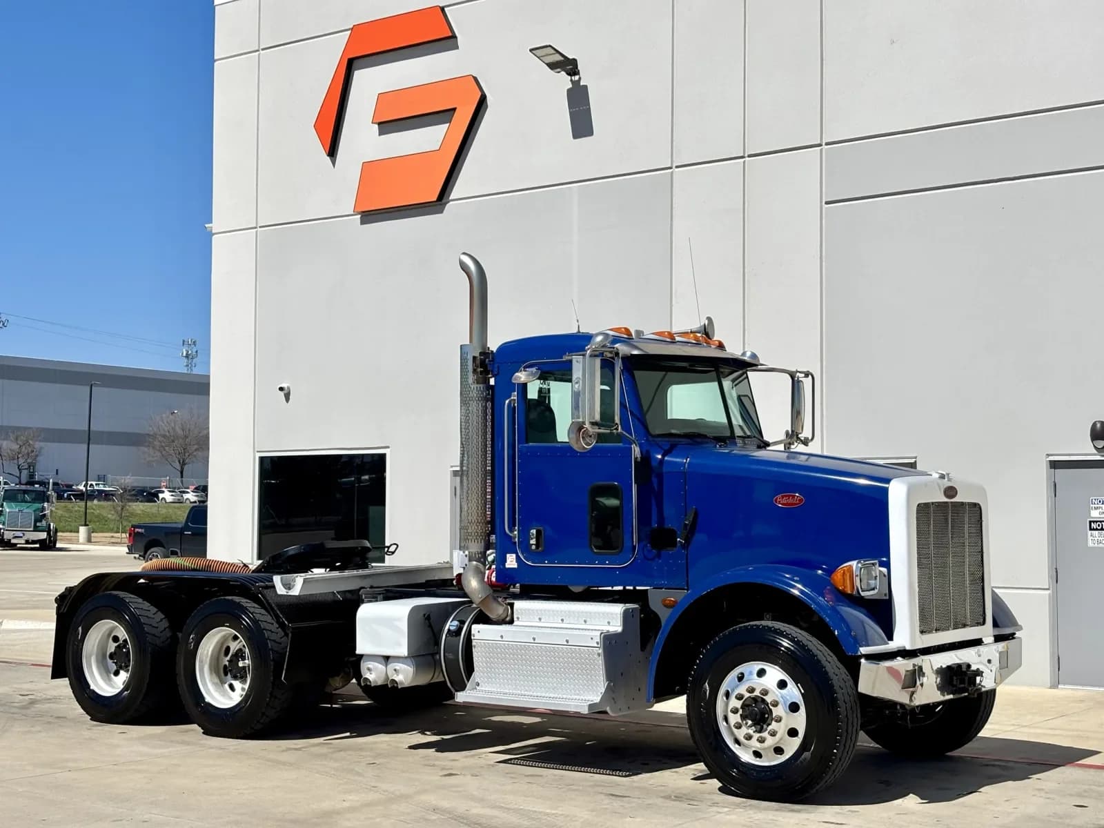 2016 Peterbilt 365