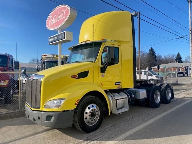 2021 Peterbilt 579