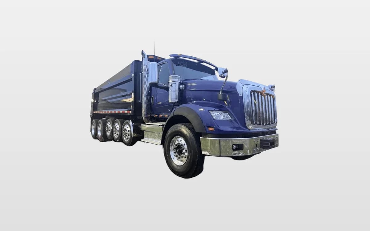 2026 International HX — photo 1