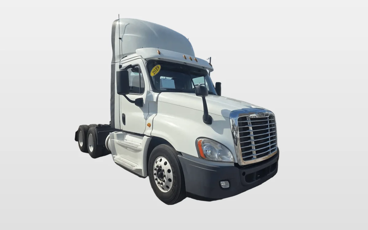 2019 Freightliner Cascadia — photo 1