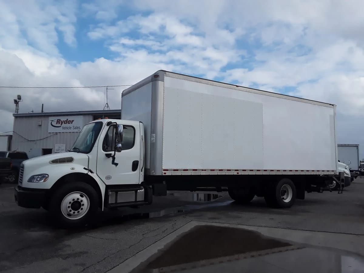 2019 Freightliner M2 106