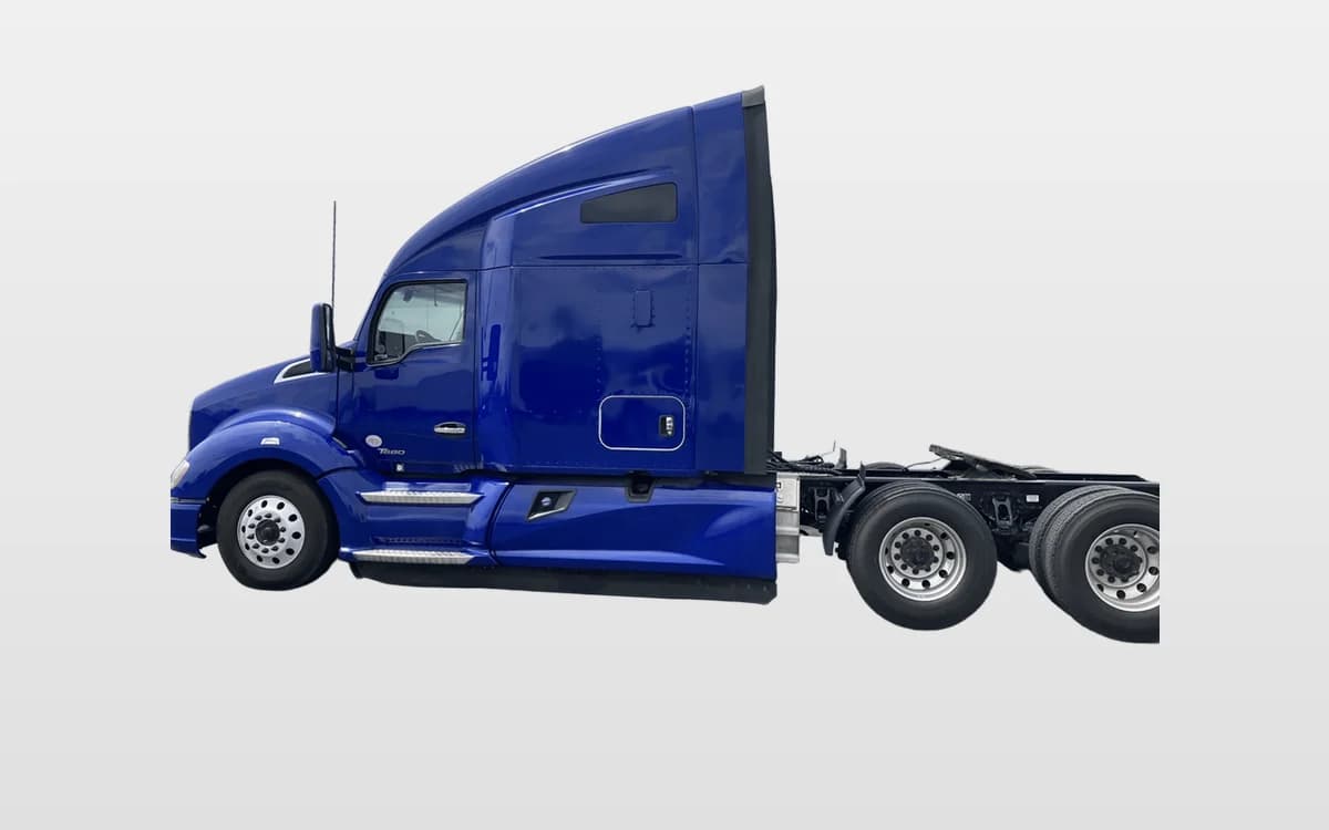 2022 Kenworth T680 — photo 1