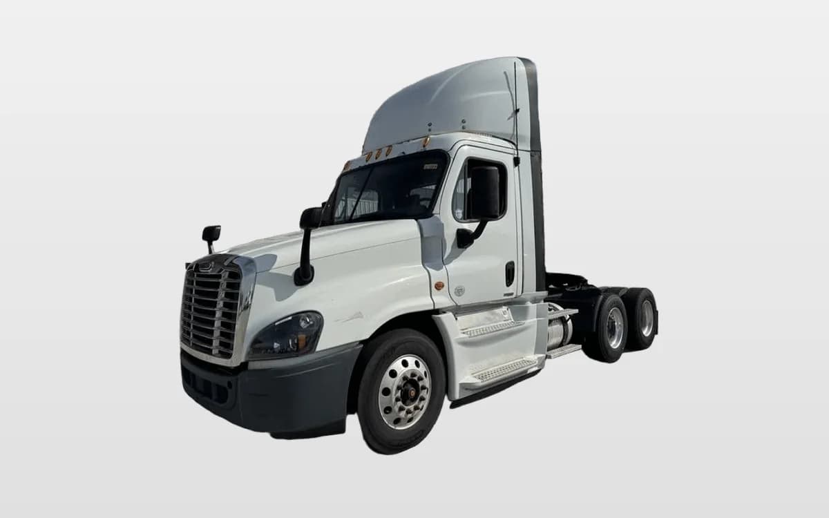 2016 Freightliner Cascadia — photo 1