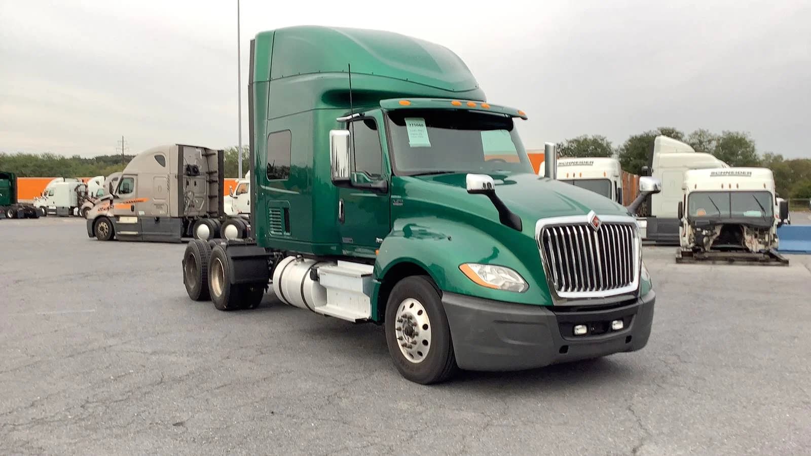 2021 International LT