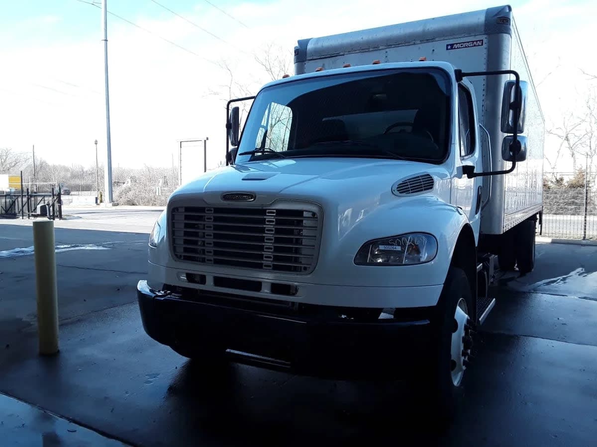 2021 Freightliner M2 106