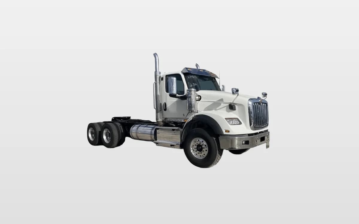 2026 International HX — photo 1