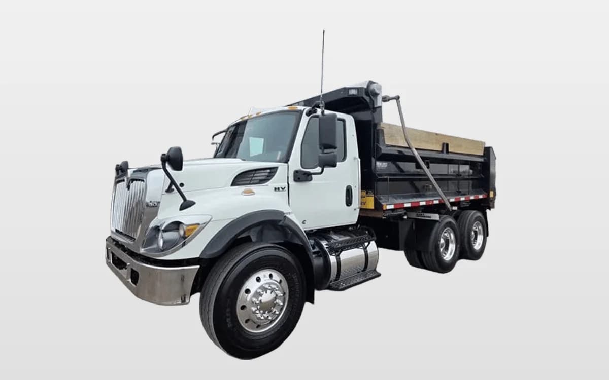 2020 International HV — photo 1