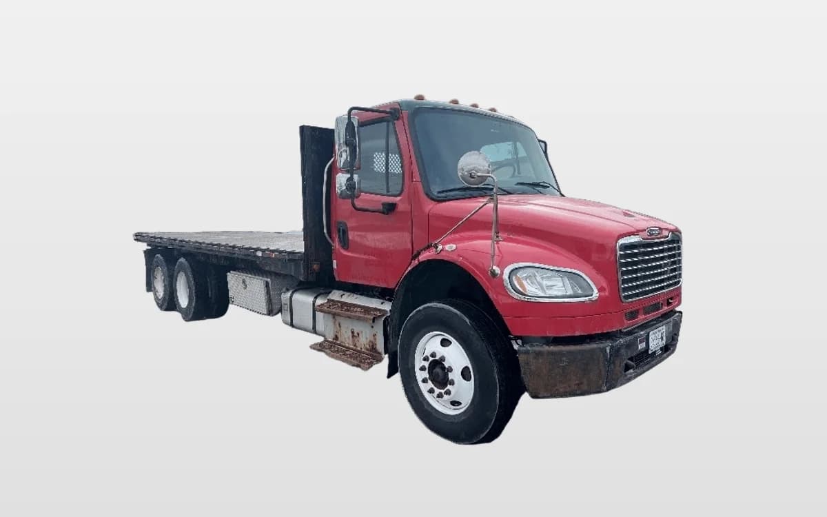 2015 Freightliner M2 106 — photo 1