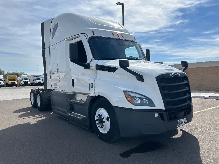 2023 Freightliner Cascadia