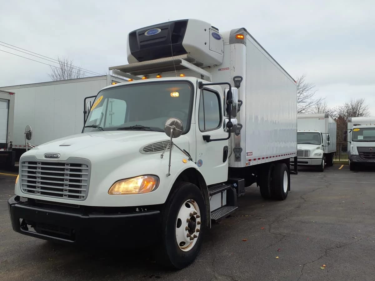 2019 Freightliner M2 106