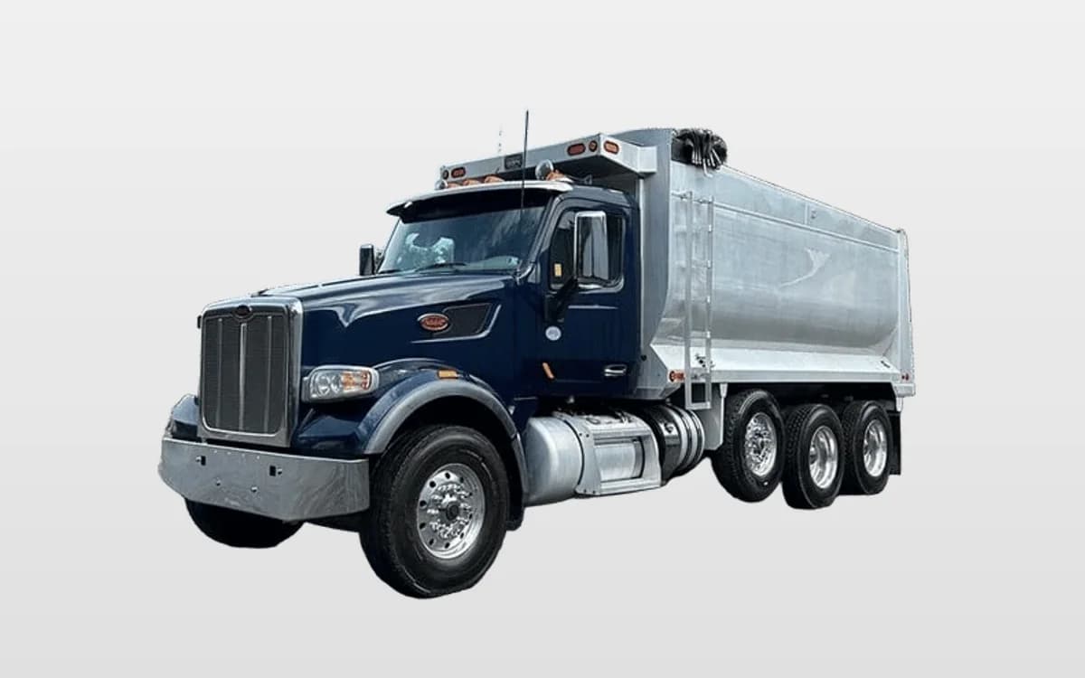 2020 Peterbilt 567 — photo 1