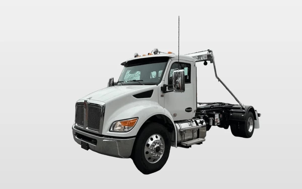 2026 Kenworth T380 — photo 1