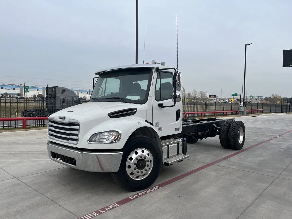 2026 Freightliner M2 106