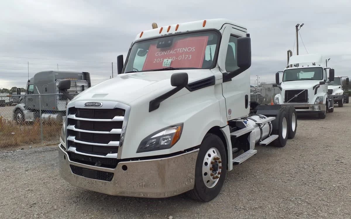 2021 Freightliner Cascadia