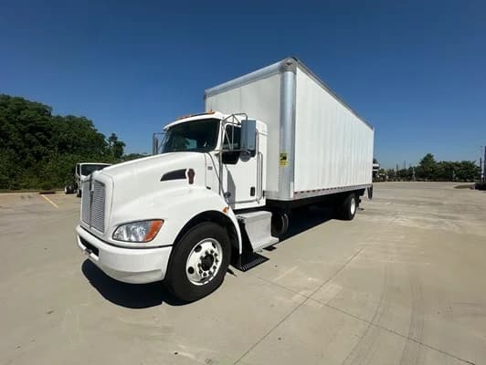 2022 Kenworth T270