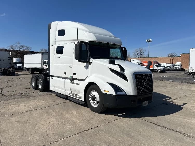 2023 Volvo VNL 760