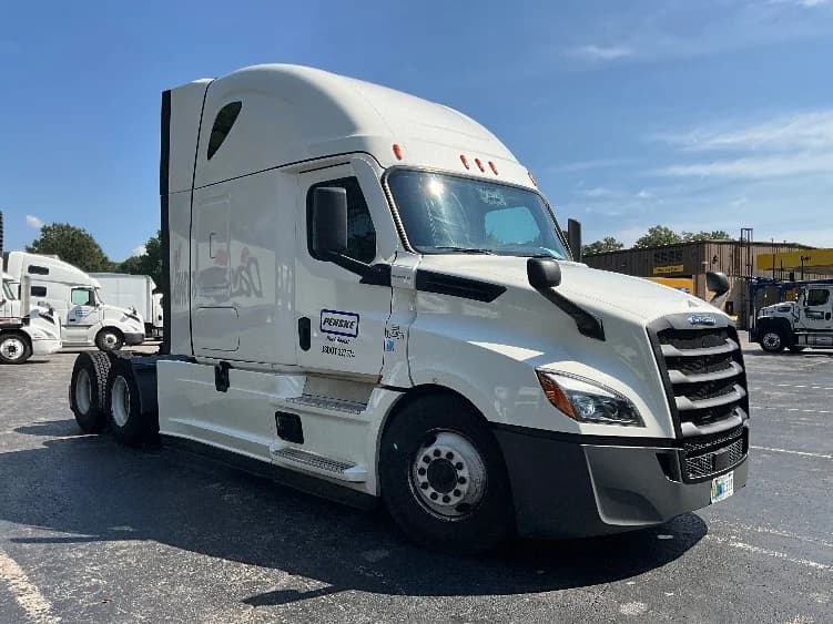 2021 Freightliner Cascadia