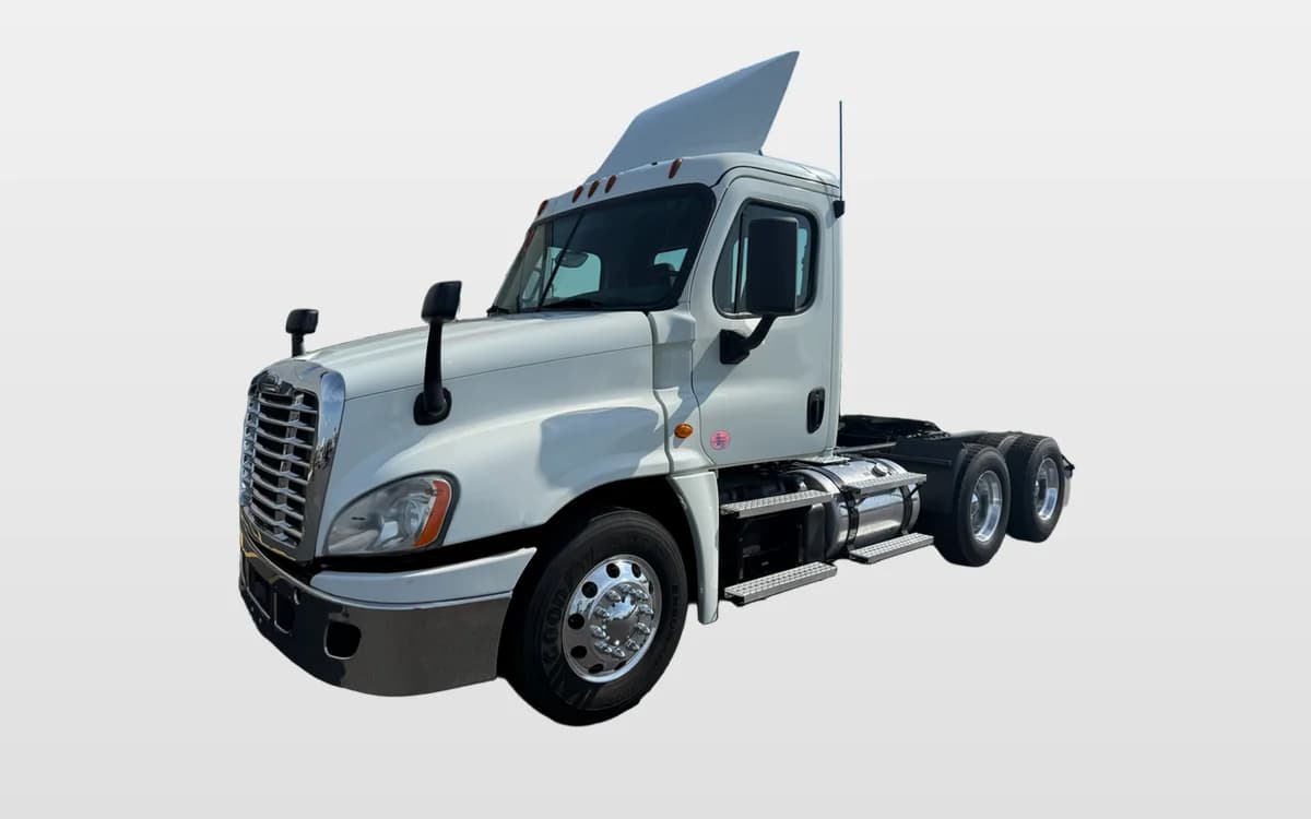 2019 Freightliner Cascadia — photo 1