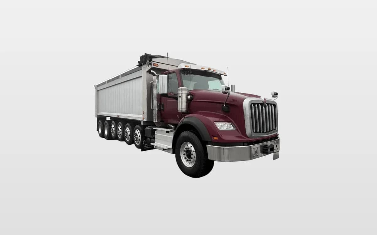 2026 International HX — photo 1