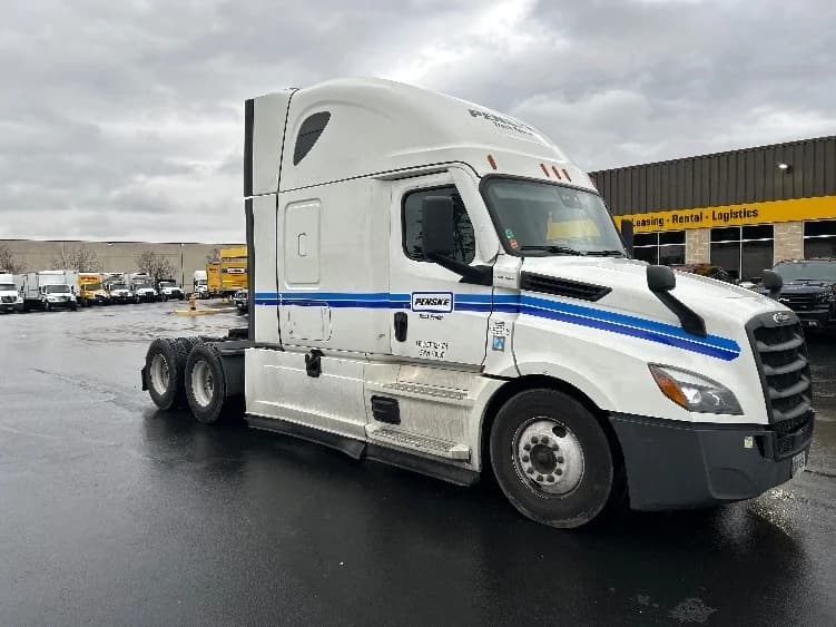 2023 Freightliner Cascadia