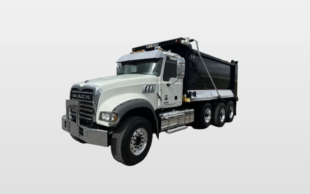 2020 Mack Granite — photo 1