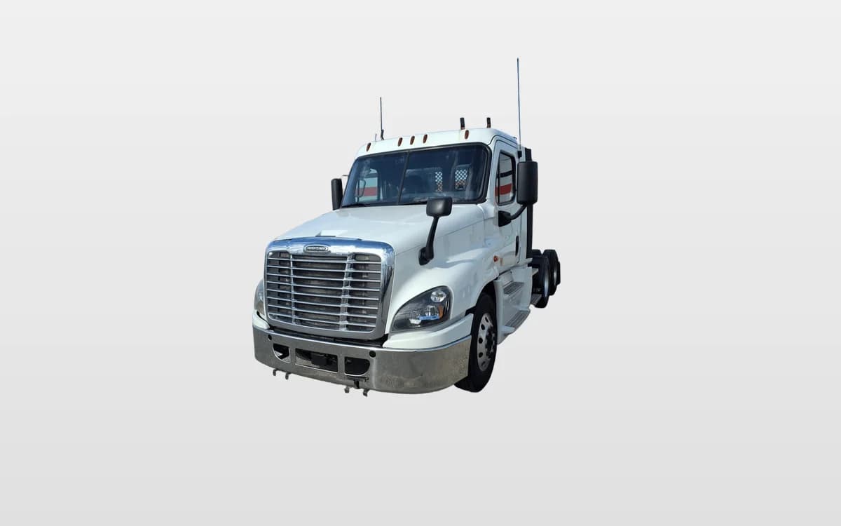 2019 Freightliner Cascadia — photo 1