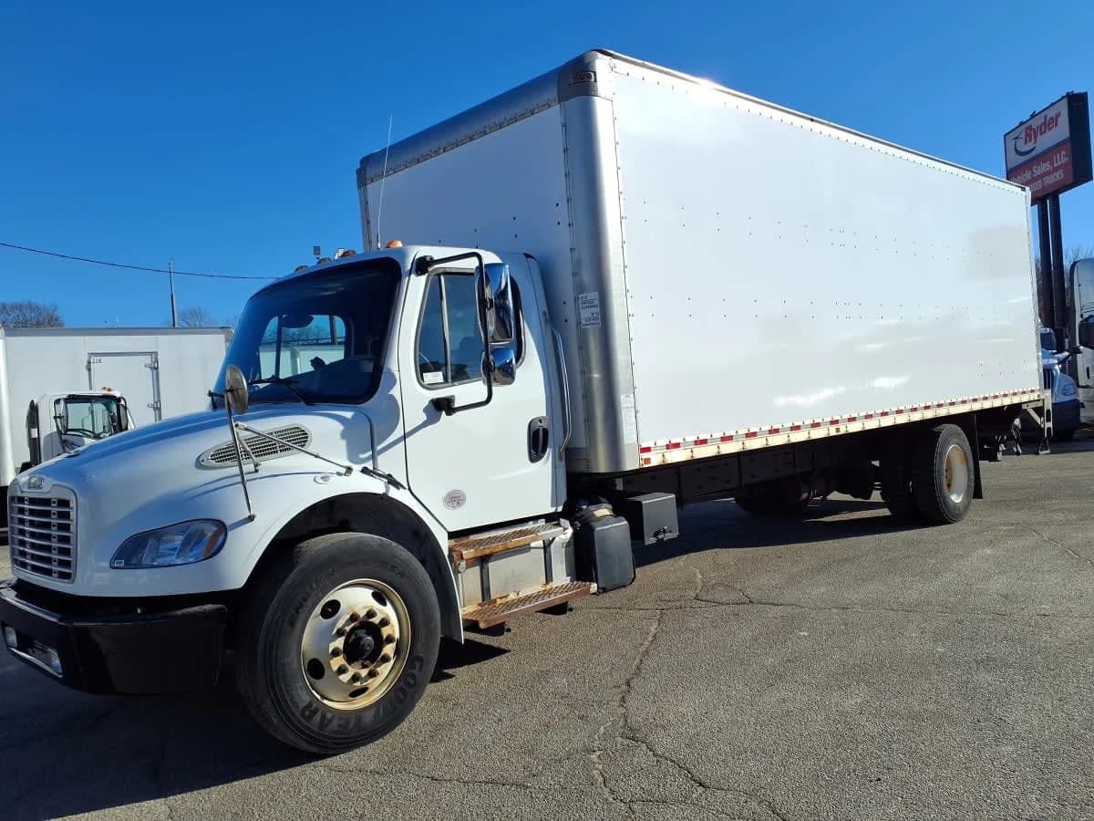 2021 Freightliner M2 106