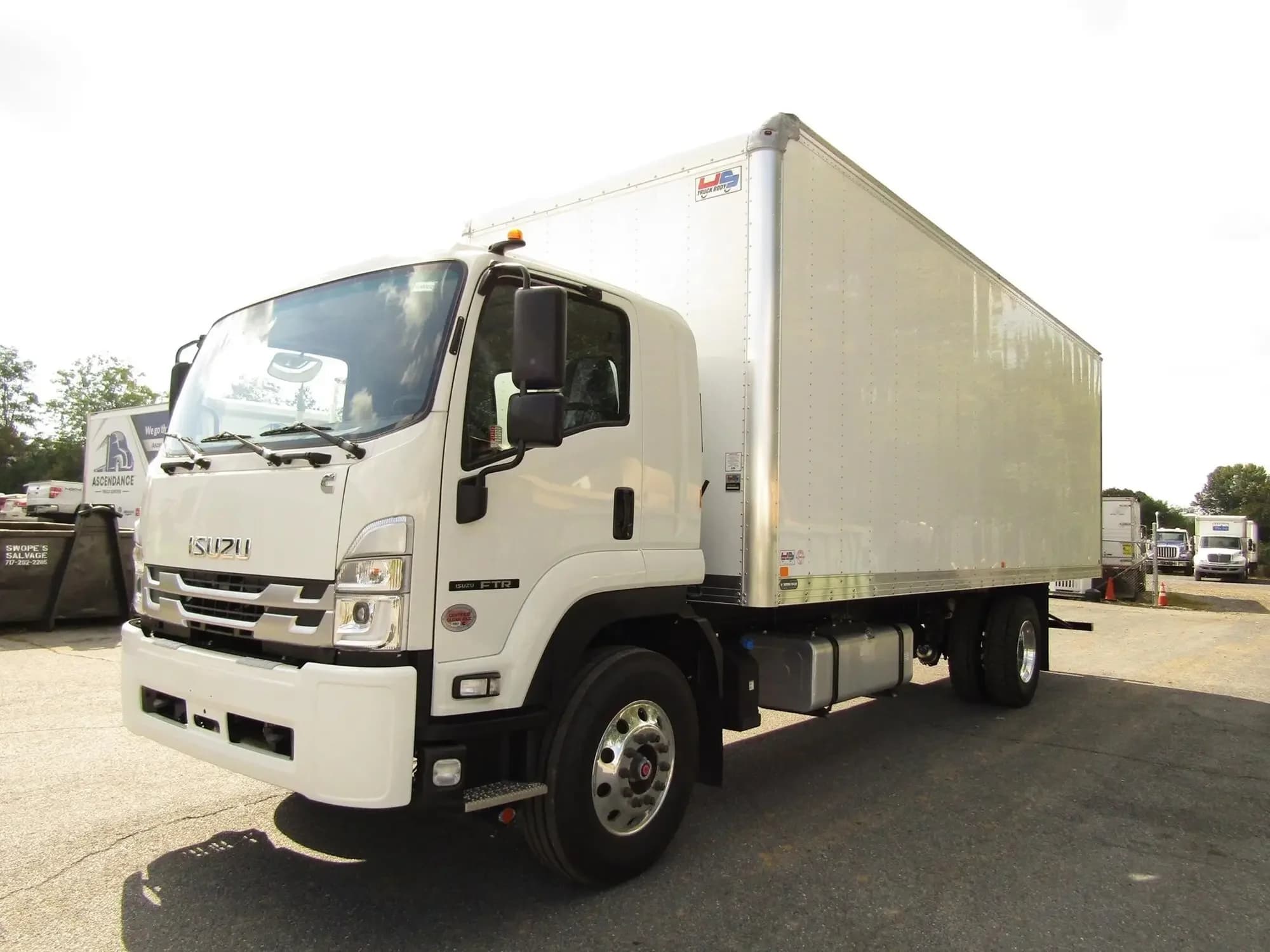 2025 Isuzu FTR