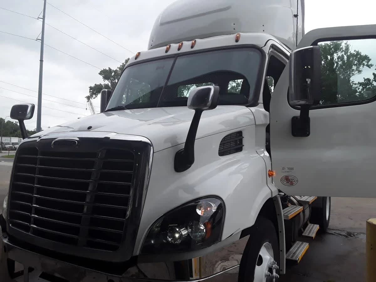 2017 Freightliner Cascadia