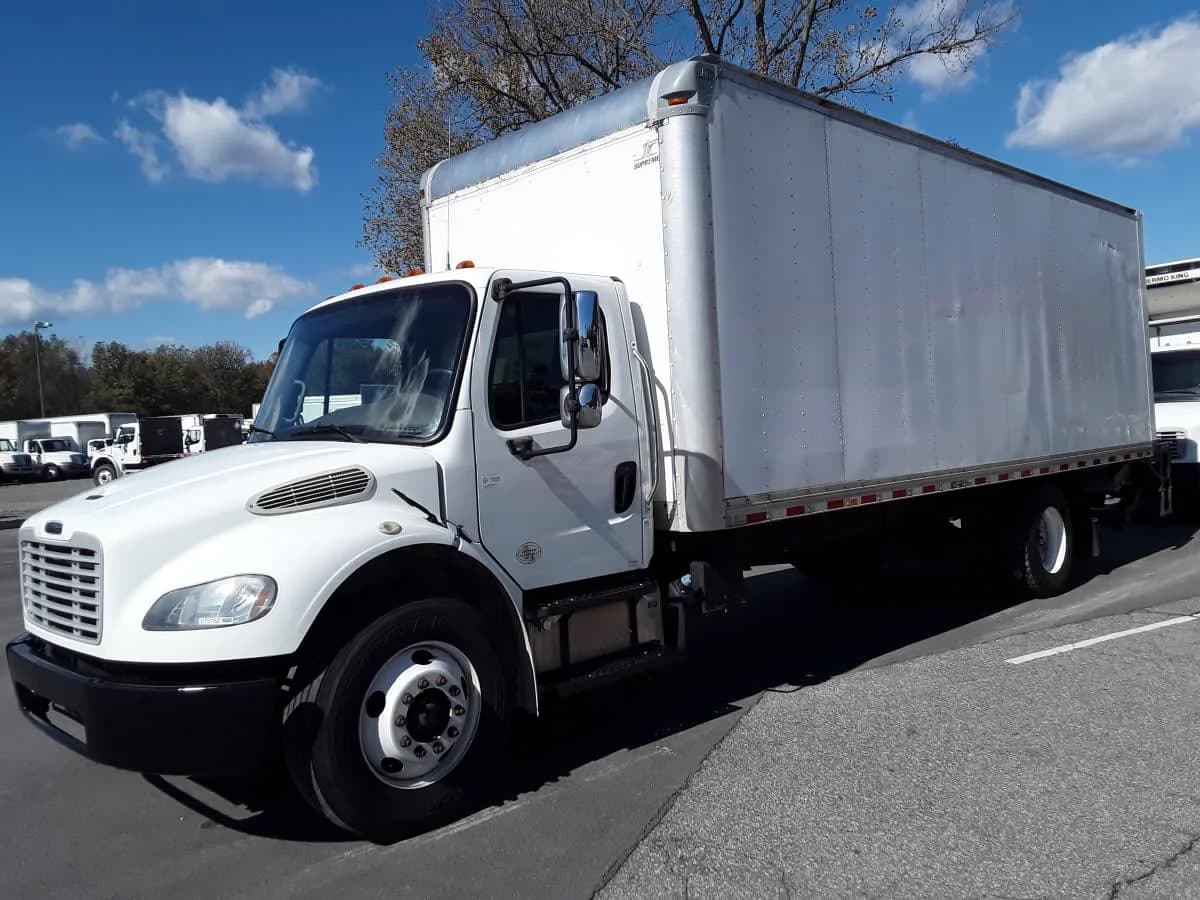 2017 Freightliner M2 106