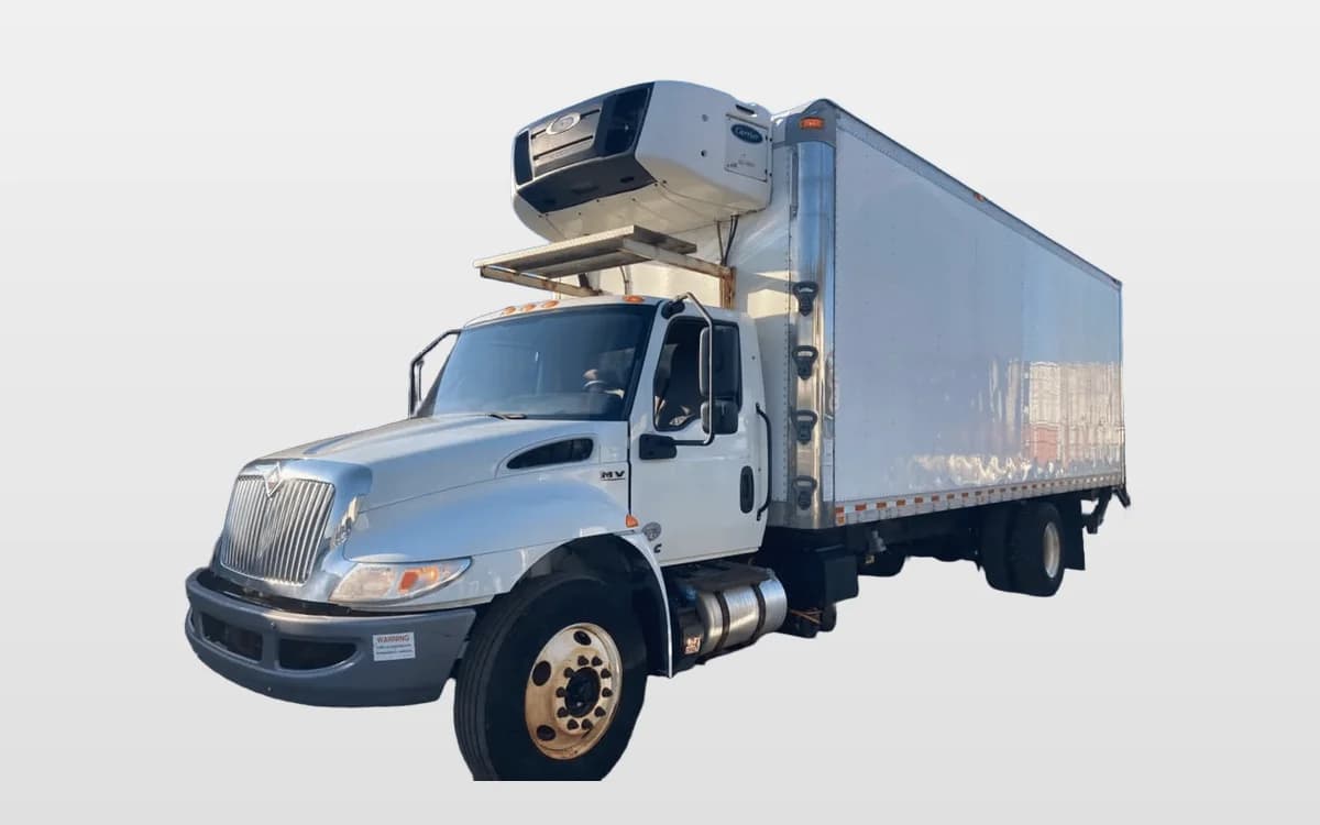 2020 International MV — photo 1