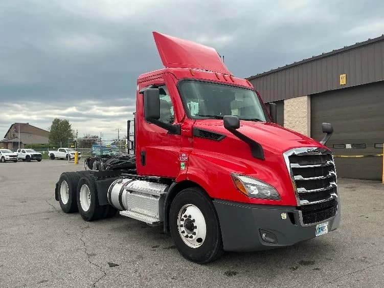 2020 Freightliner Cascadia