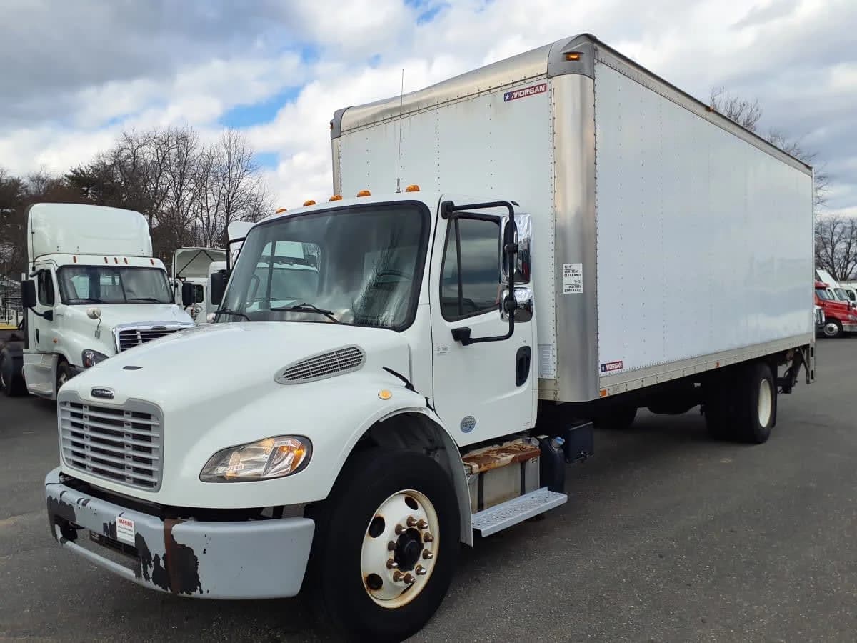2015 Freightliner M2 106