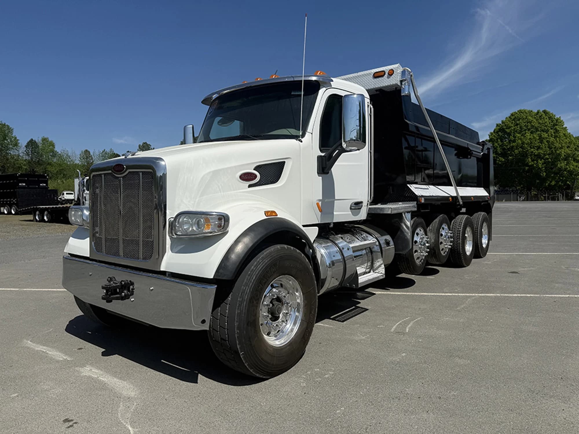 2019 Peterbilt 567