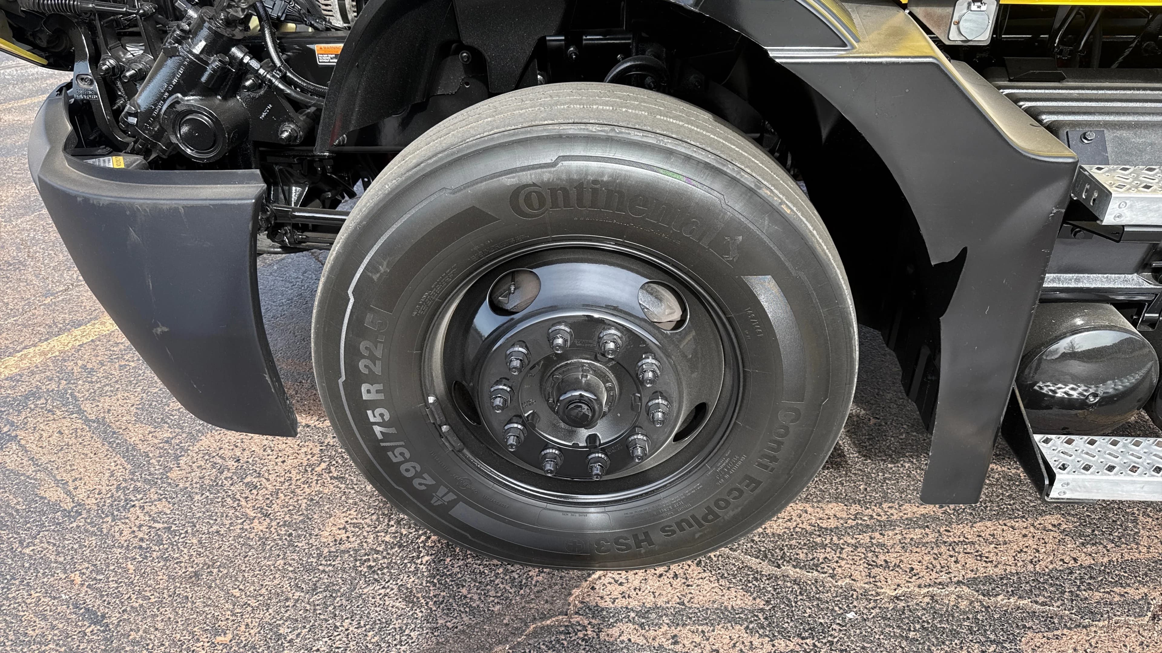 2023 Freightliner Cascadia